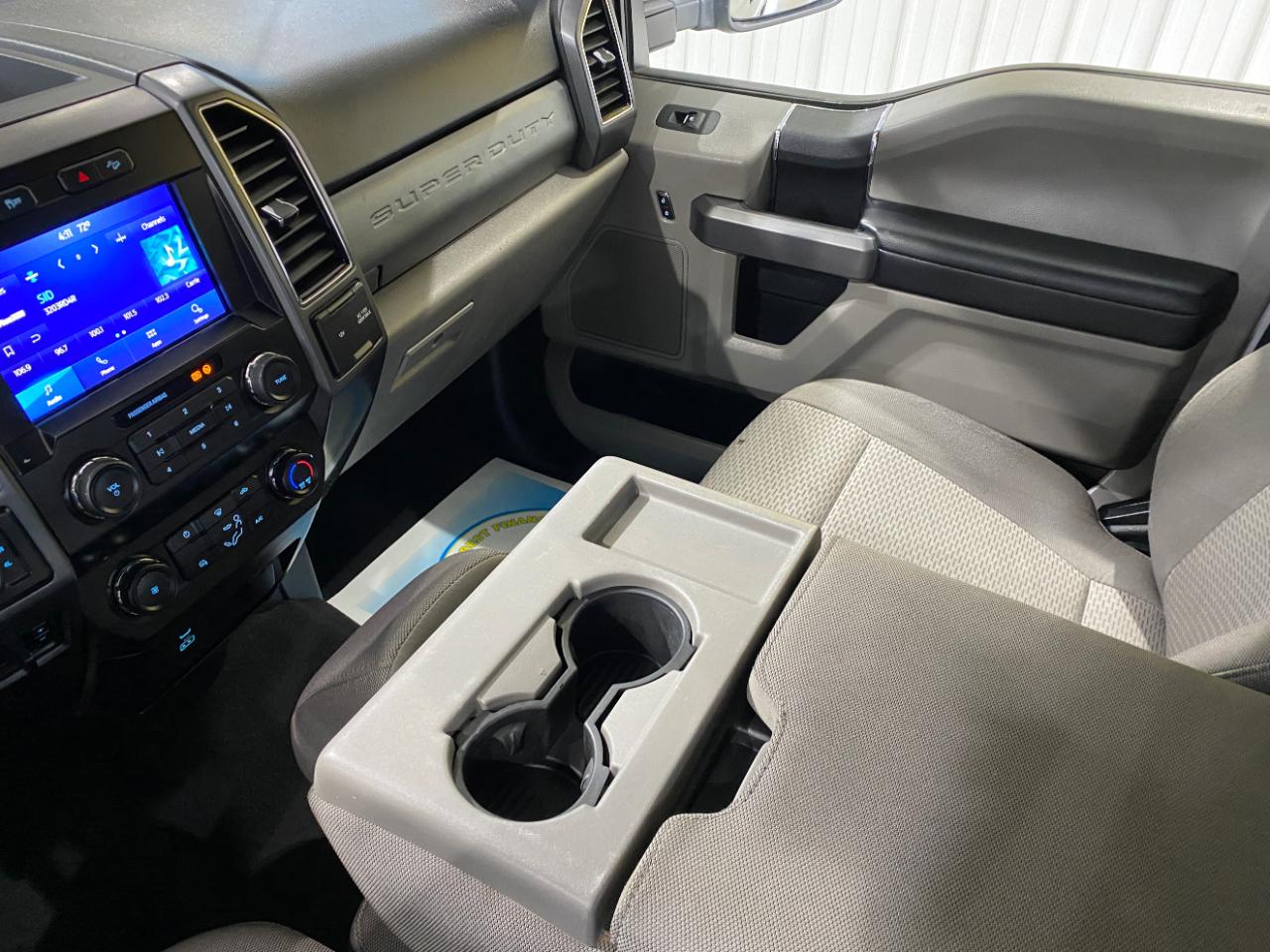 Ford F-250 SD XLT Crew Cab 4WD 2021