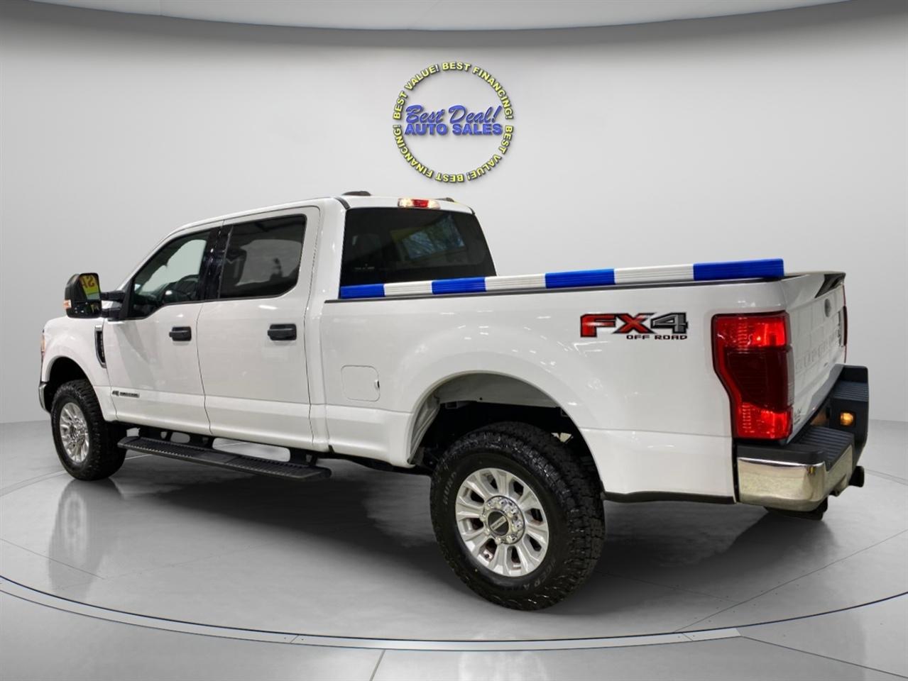Ford F-250 SD XLT Crew Cab 4WD 2021