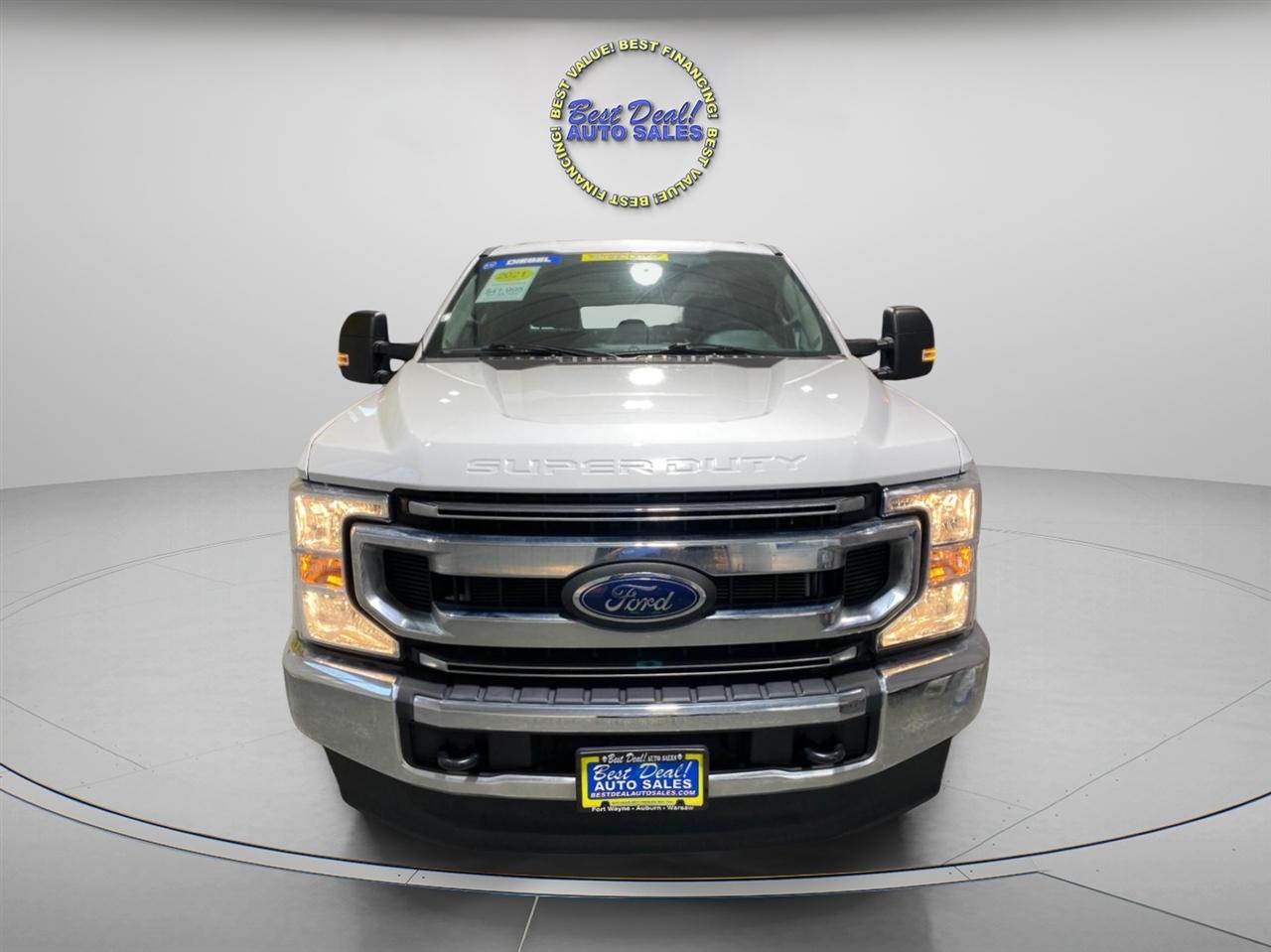 Ford F-250 SD XLT Crew Cab 4WD 2021