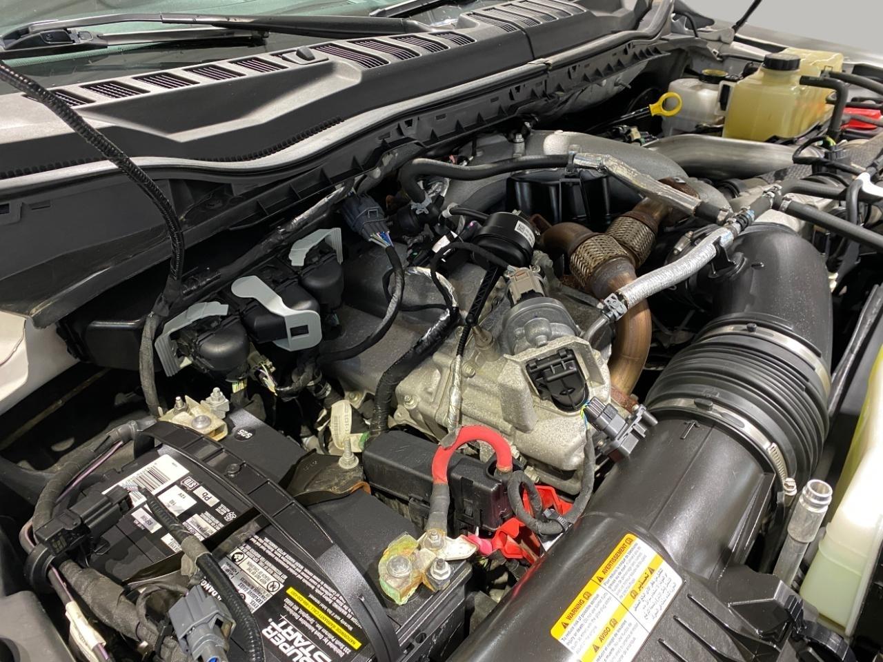 Ford F-250 SD XLT Crew Cab 4WD 2021