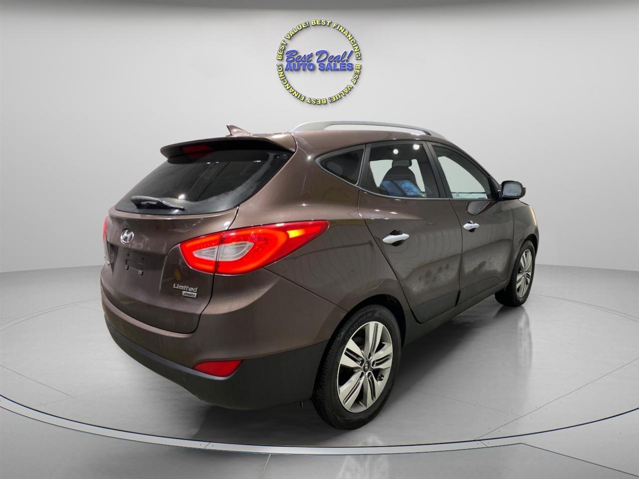 Hyundai Tucson Limited 4D SUV AWD 2014