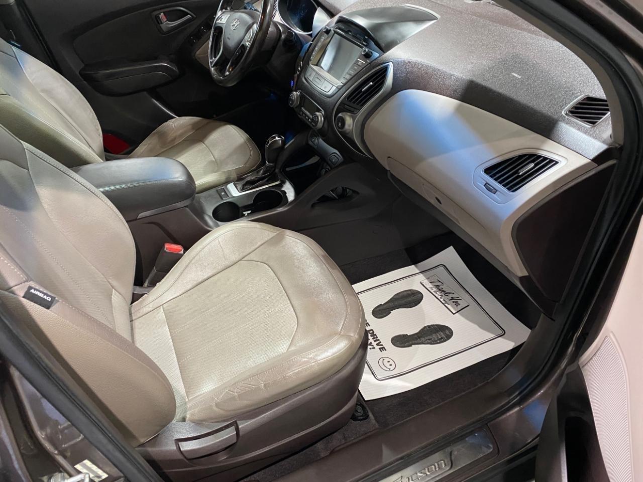 Hyundai Tucson Limited 4D SUV AWD 2014