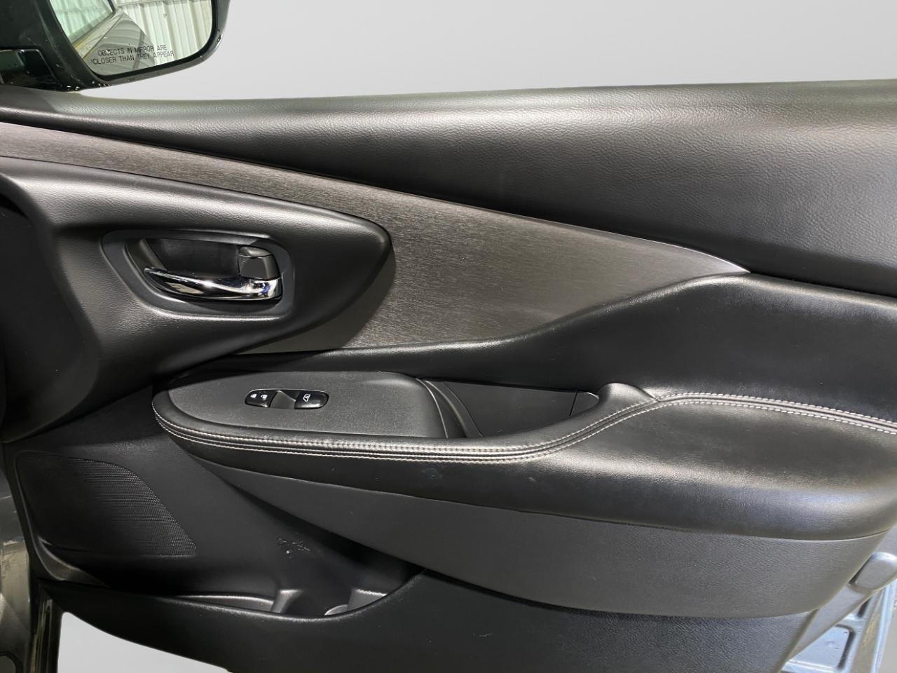 Nissan Murano SV AWD 2019