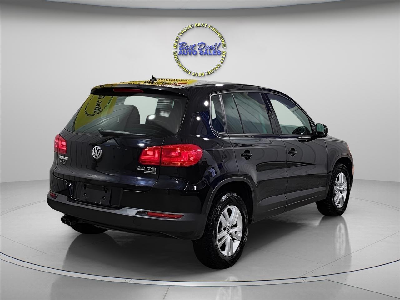 Volkswagen Tiguan  2013