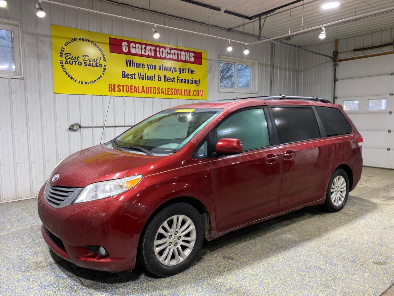 2012 Toyota Sienna XLE FWD 8-Passenger V6