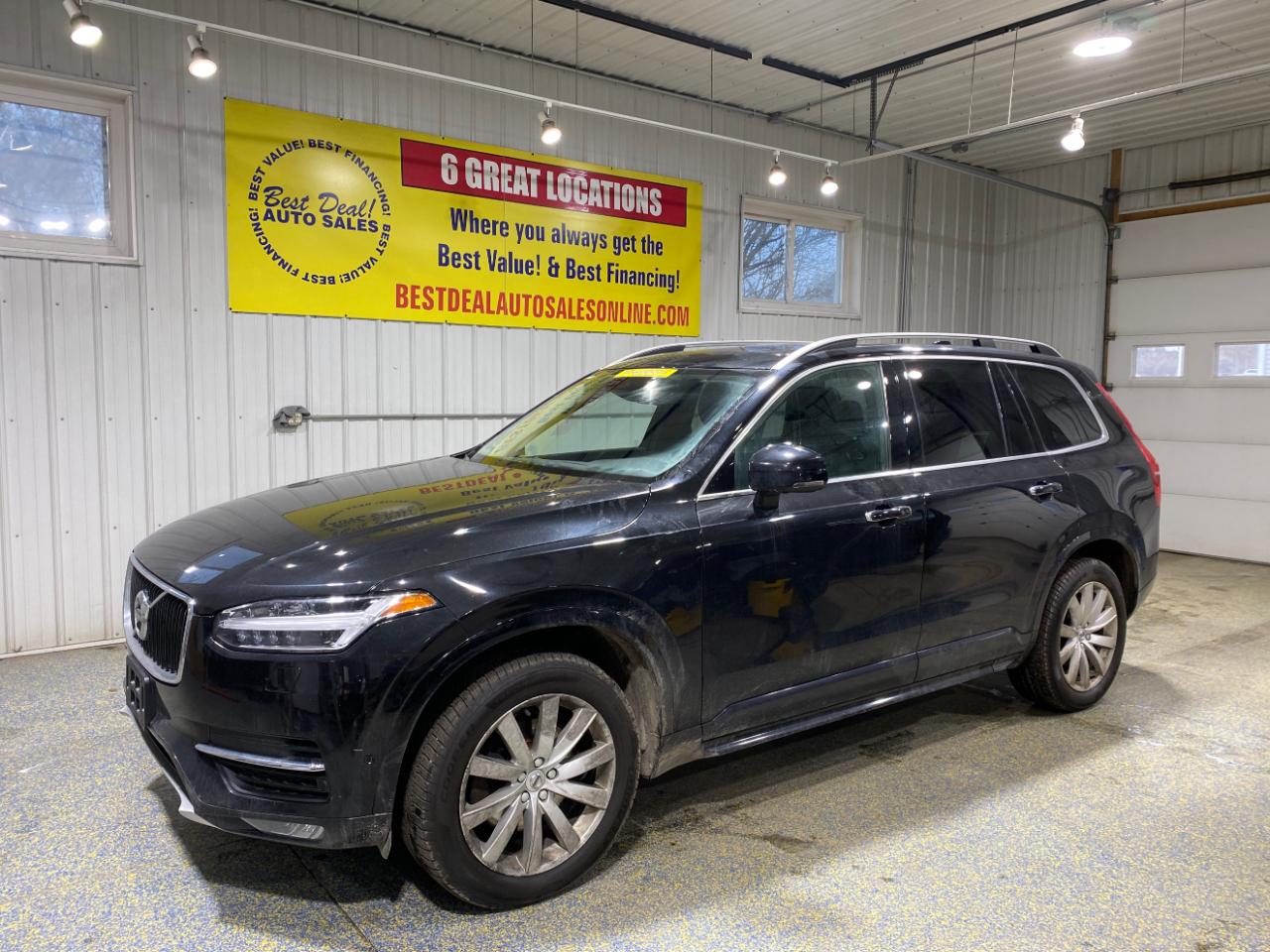 2016 Volvo XC90 T6 Momentum AWD