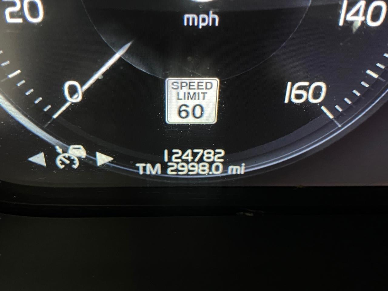 Volvo XC90 T6 Momentum AWD 2016