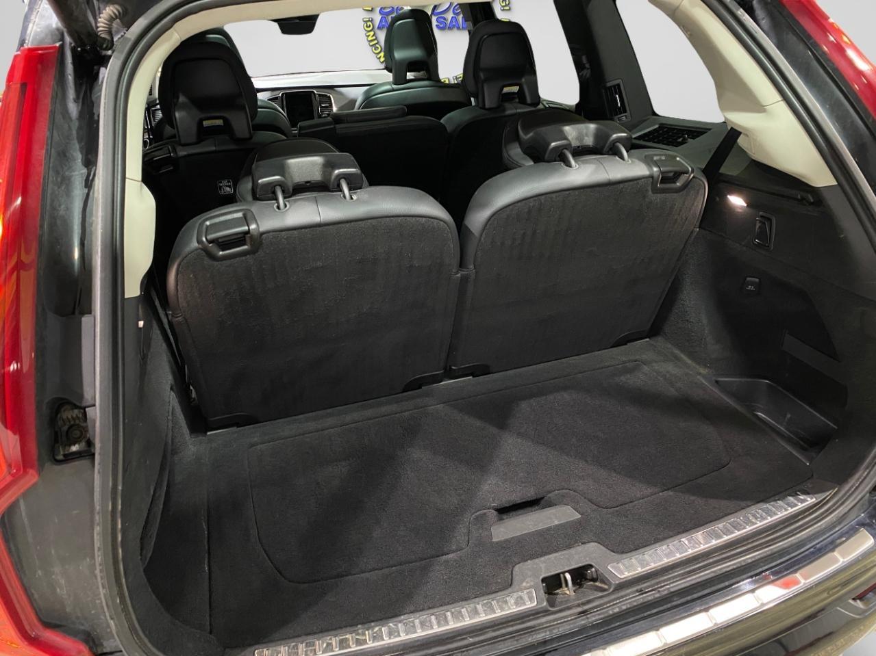 Volvo XC90 T6 Momentum AWD 2016