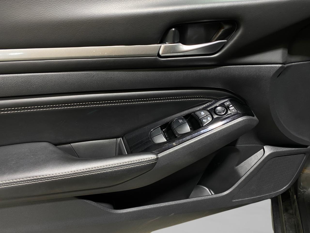 Nissan Altima 2.5 SV AWD 2021