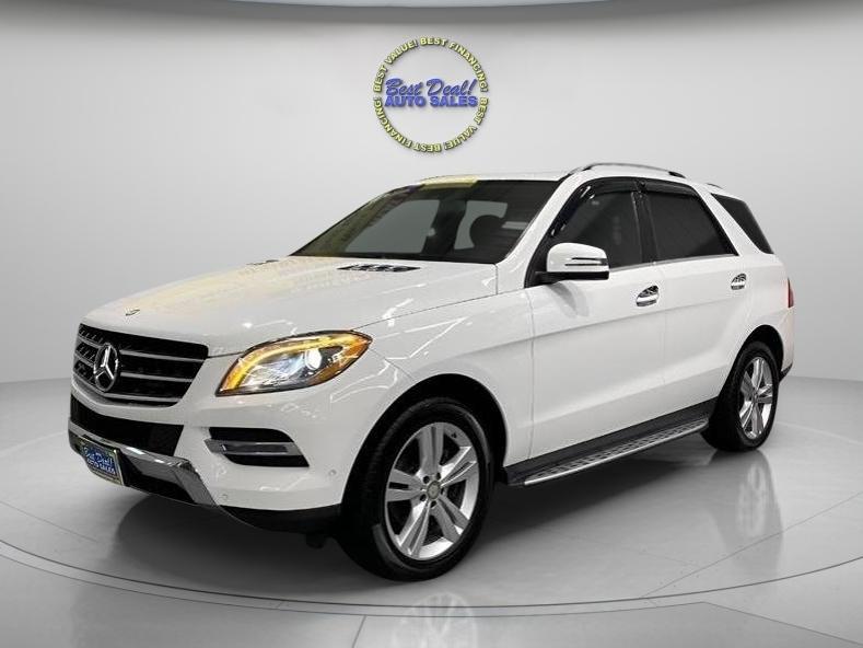 White 2015 Mercedes-Benz M-Class SUV / Crossover All-Wheel Drive Automatic
