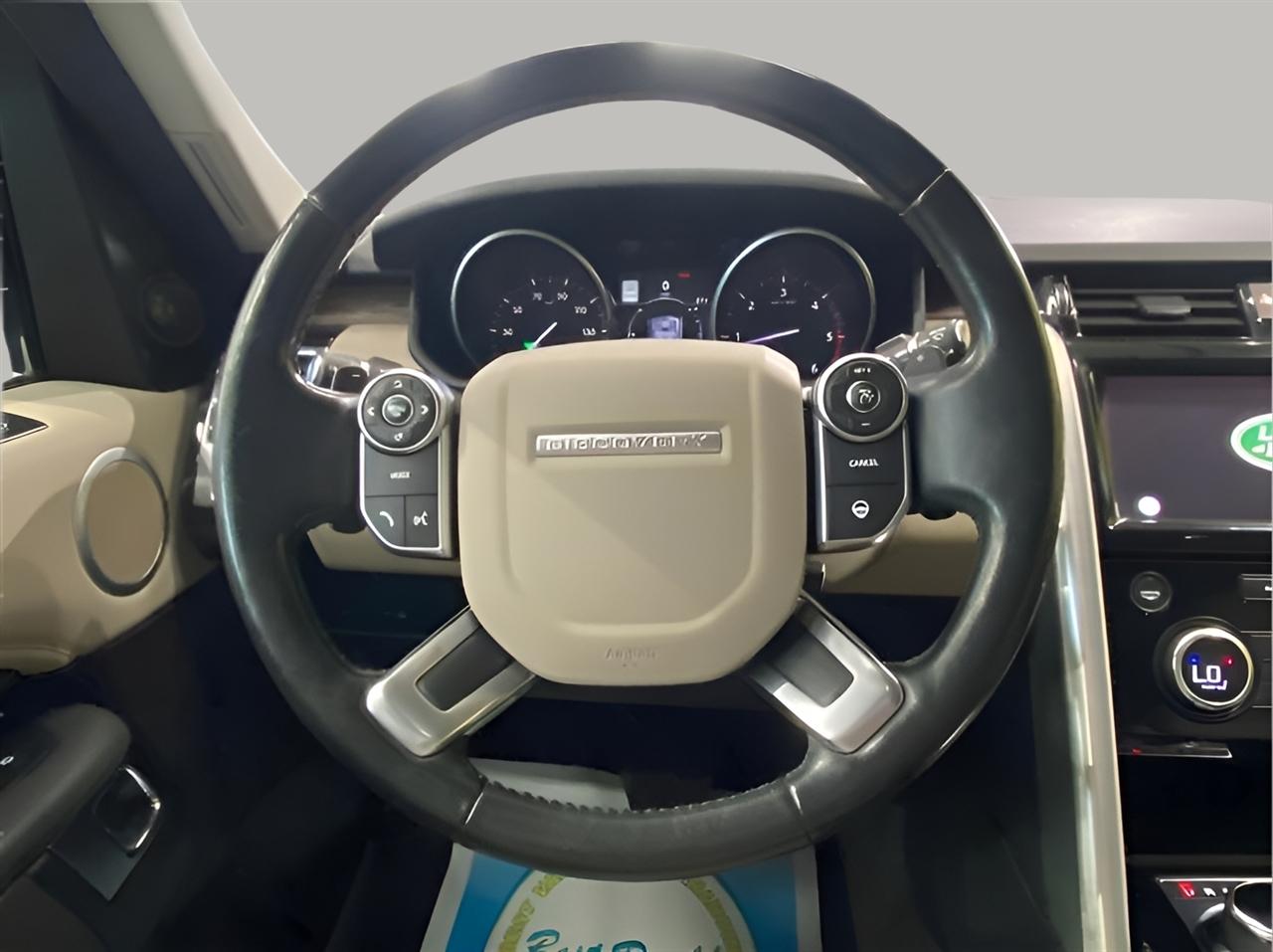 Land Rover Discovery HSE Td6 2017