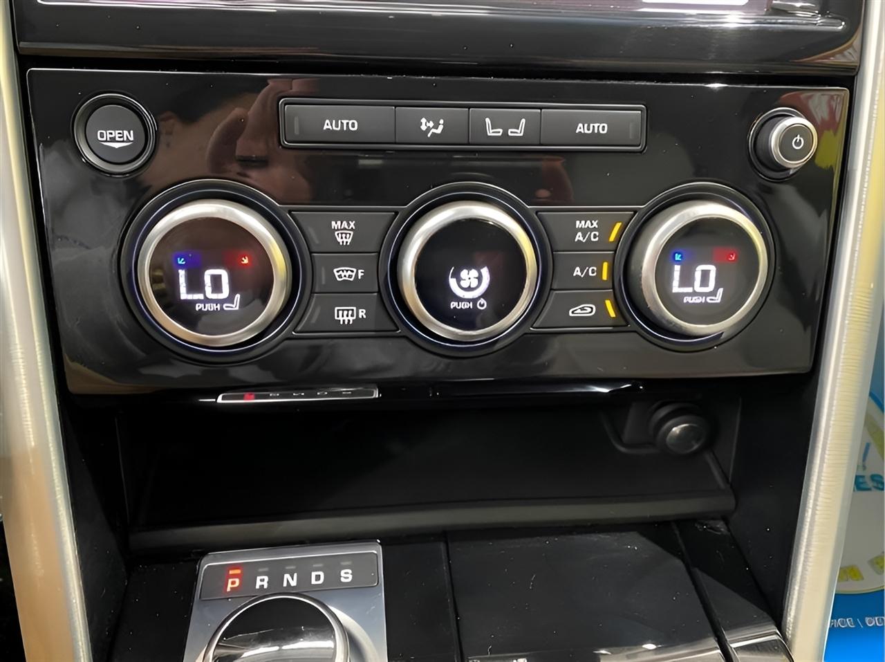 Land Rover Discovery HSE Td6 2017