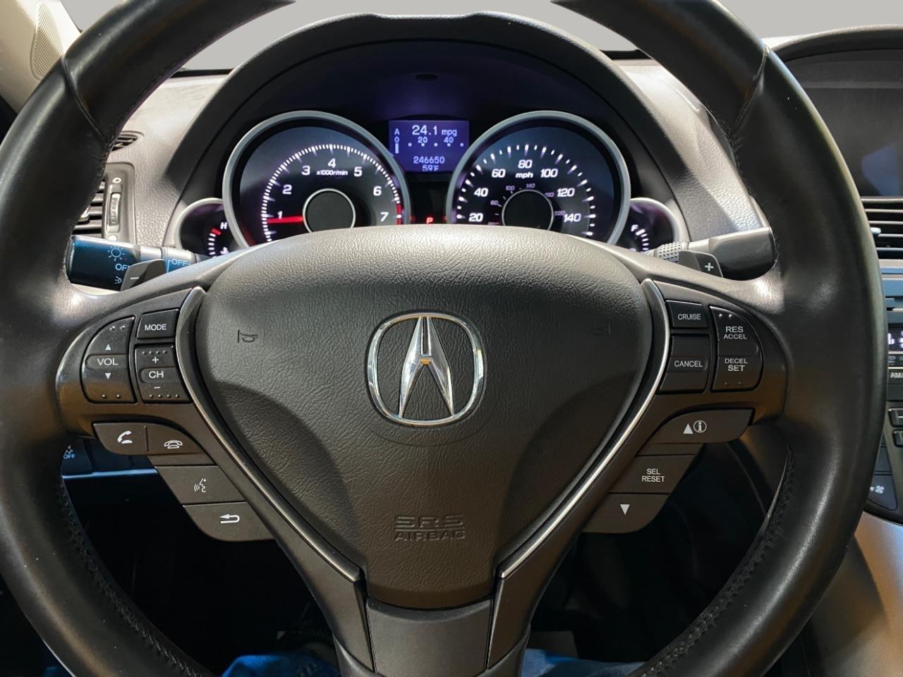 Acura TL 6-Speed AT with Tech Package and 18-In. WP 2012