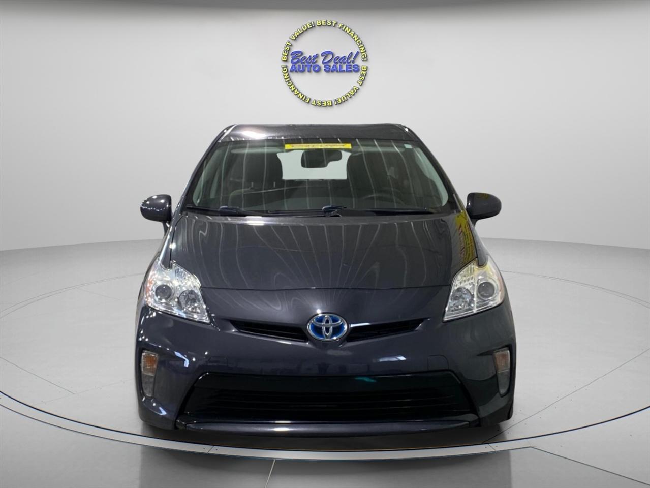 Toyota Prius Three 2014