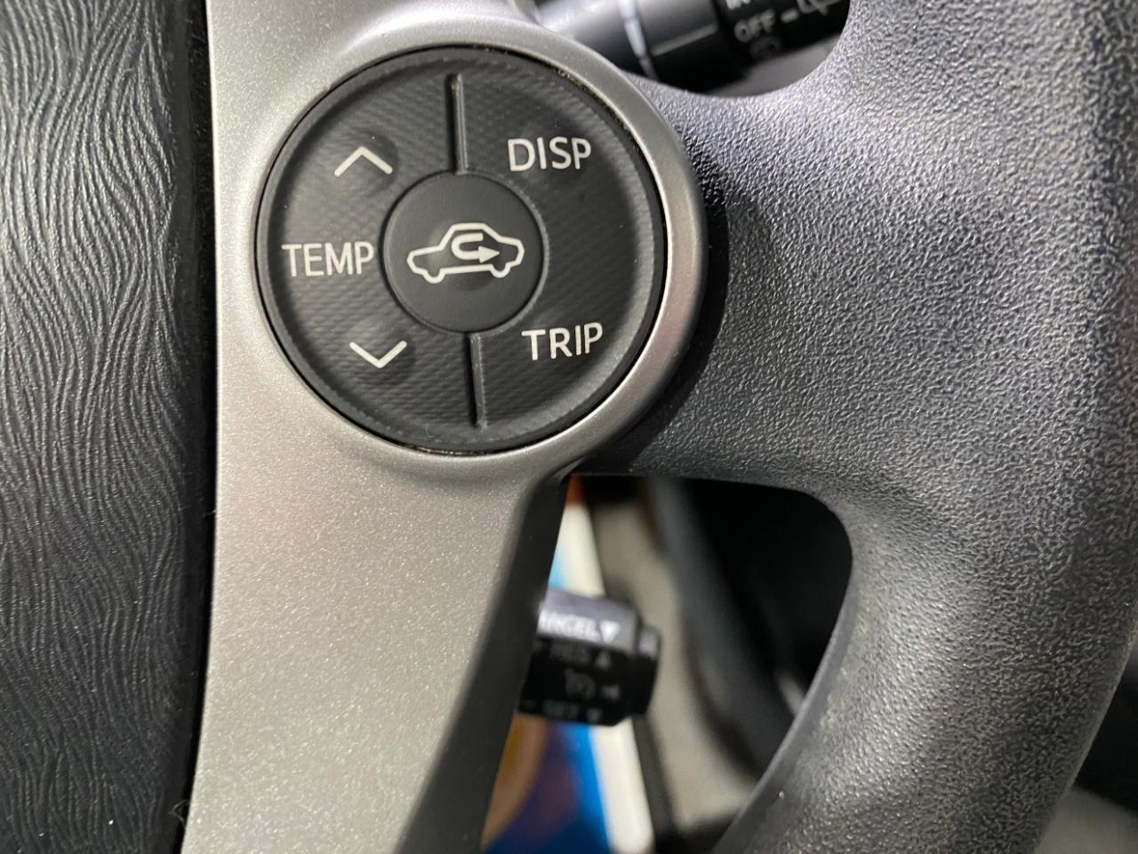 Toyota Prius Three 2014