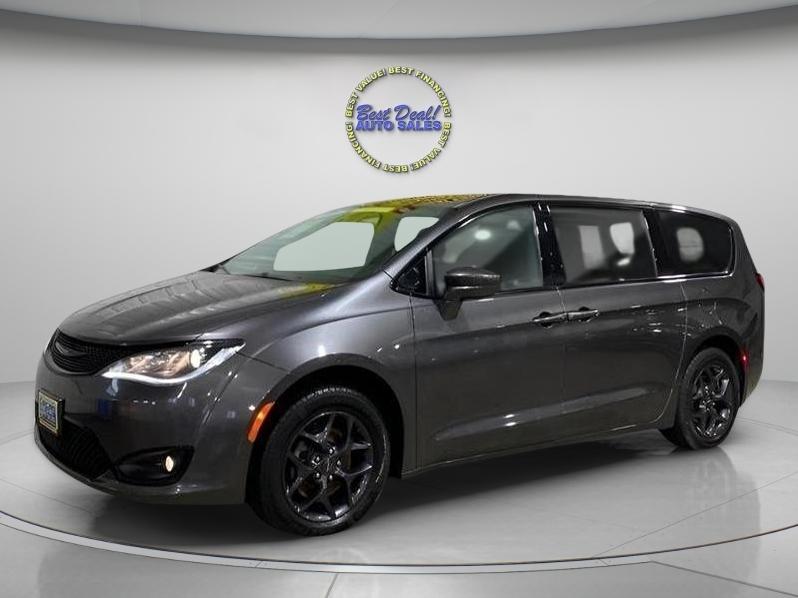 2018 Chrysler Pacifica Touring Plus
