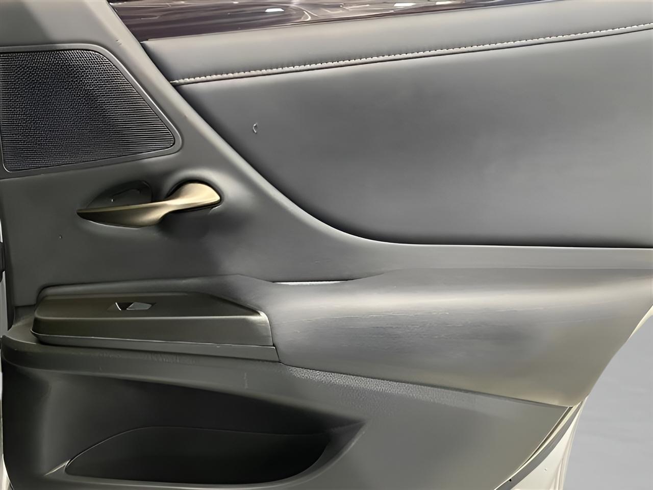 Lexus ES 350 Luxury 2019