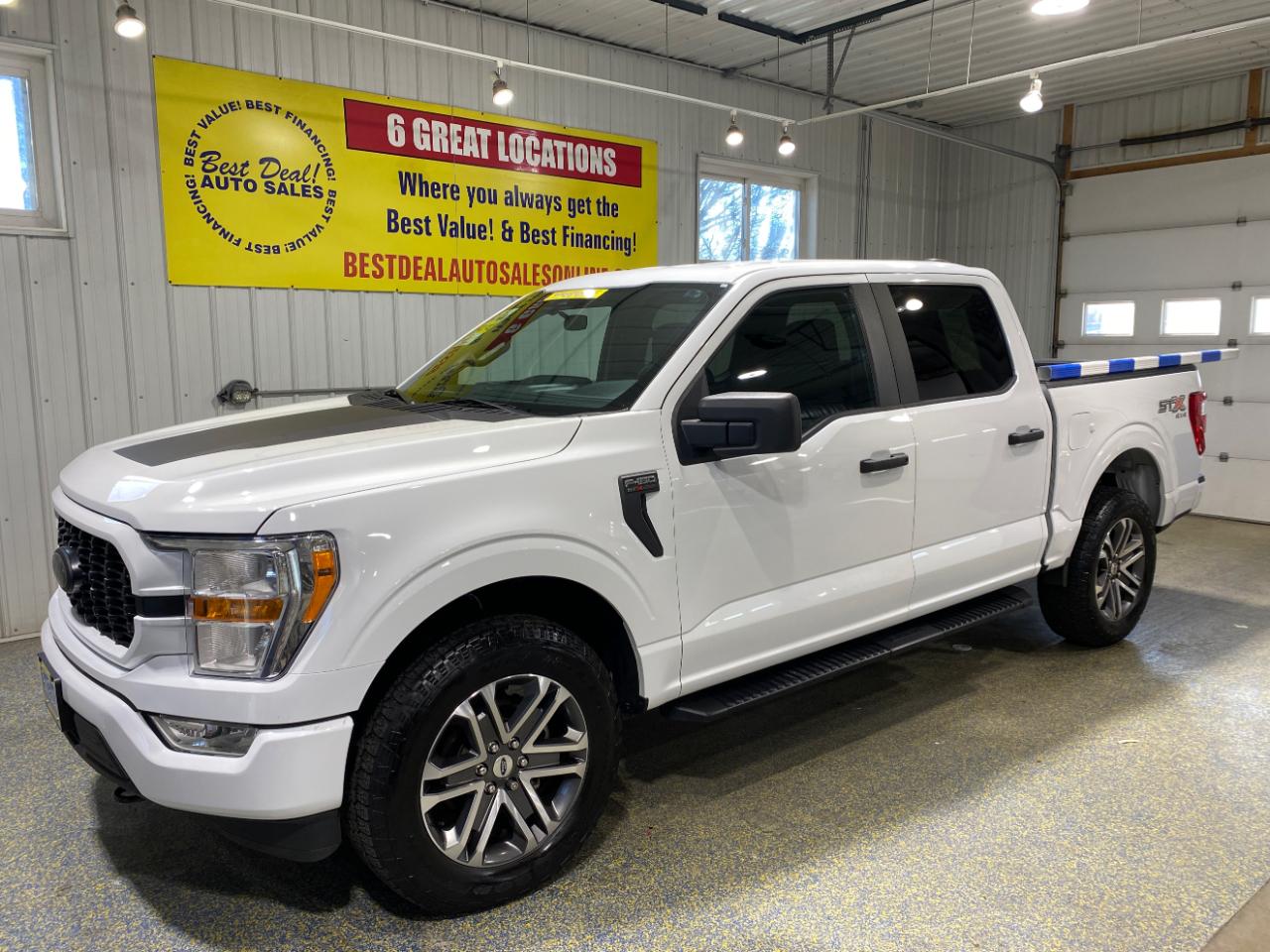 2022 Ford F-150 STX SuperCrew 5.5 ft Bed 4WD