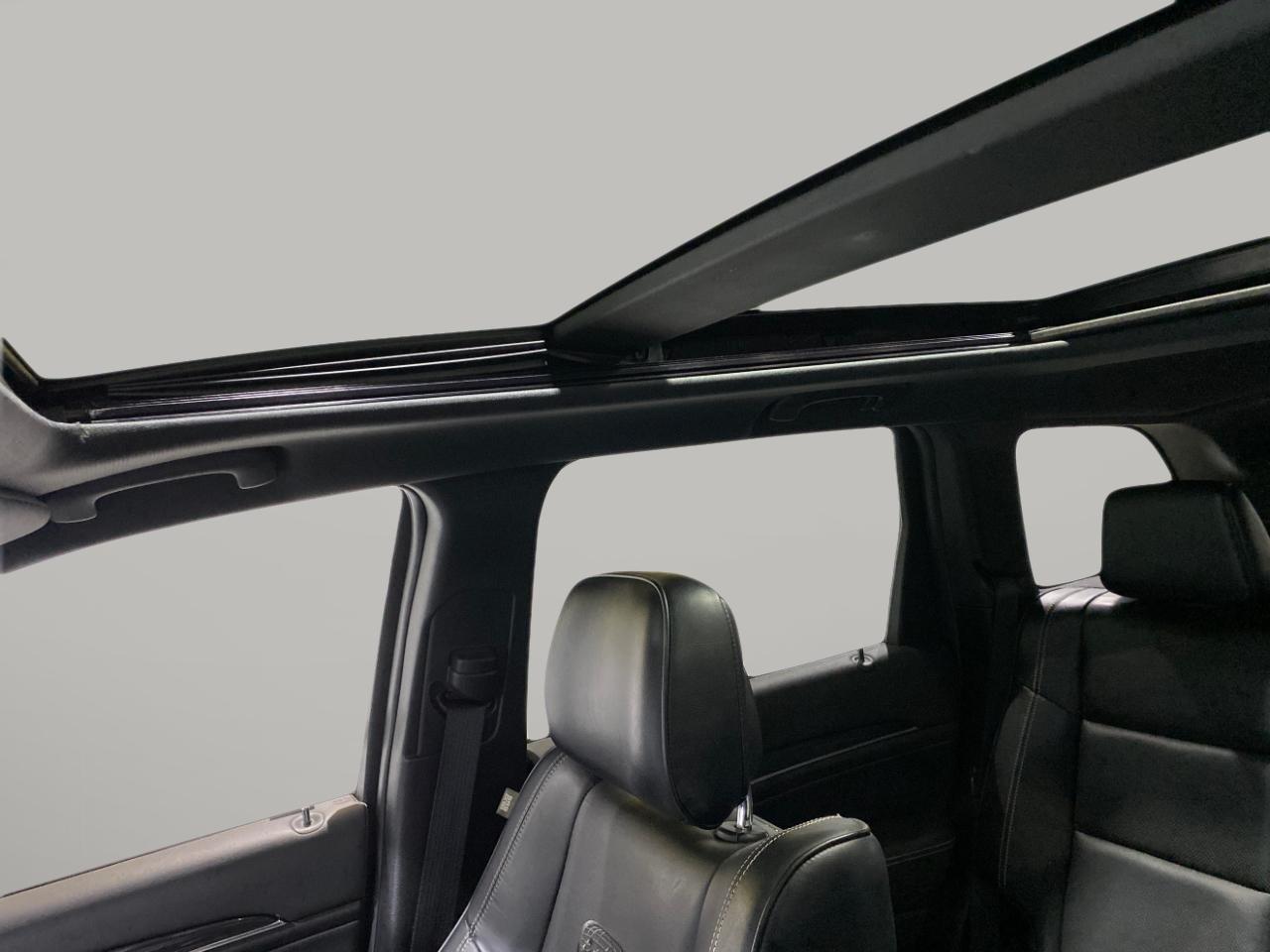 Jeep Grand Cherokee Overland 4WD 2015