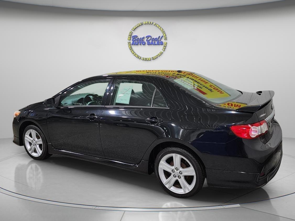 Toyota Corolla  2013