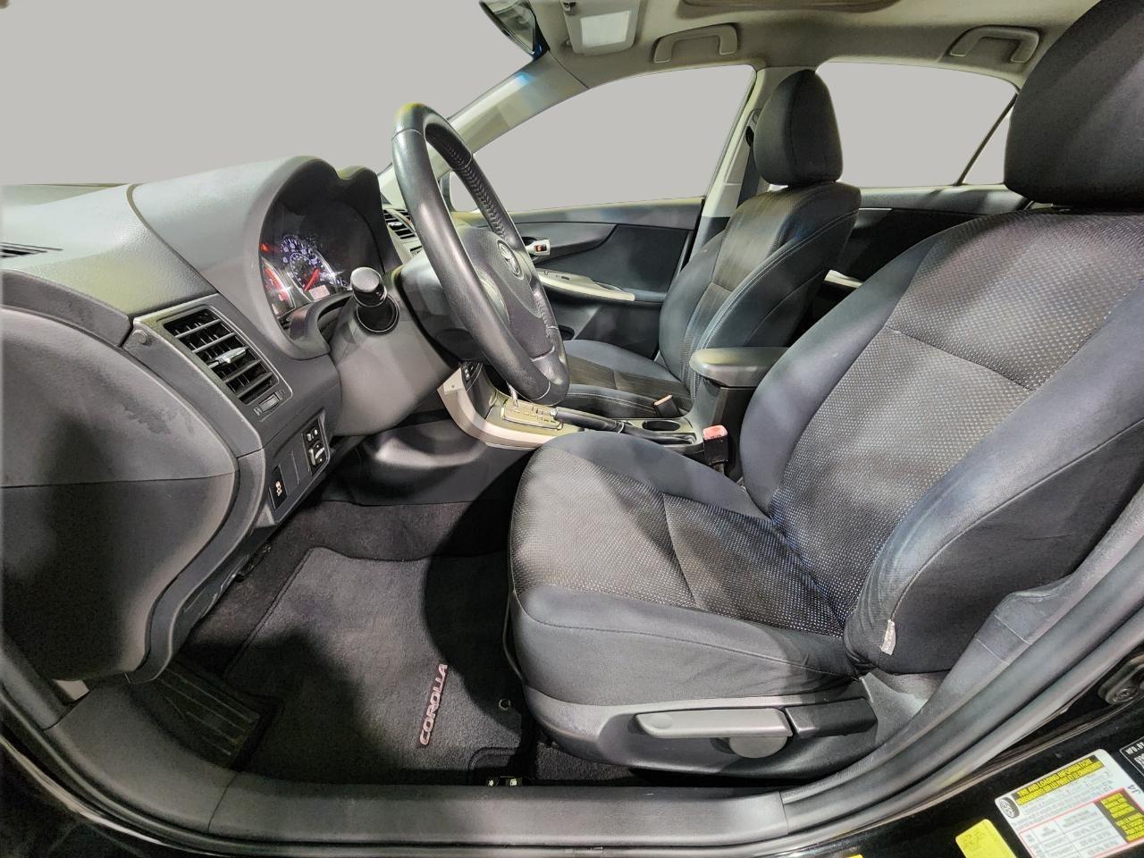 Toyota Corolla  2013