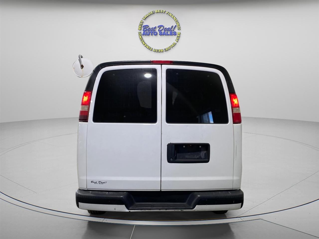 Chevrolet Express 1500 Cargo 2011