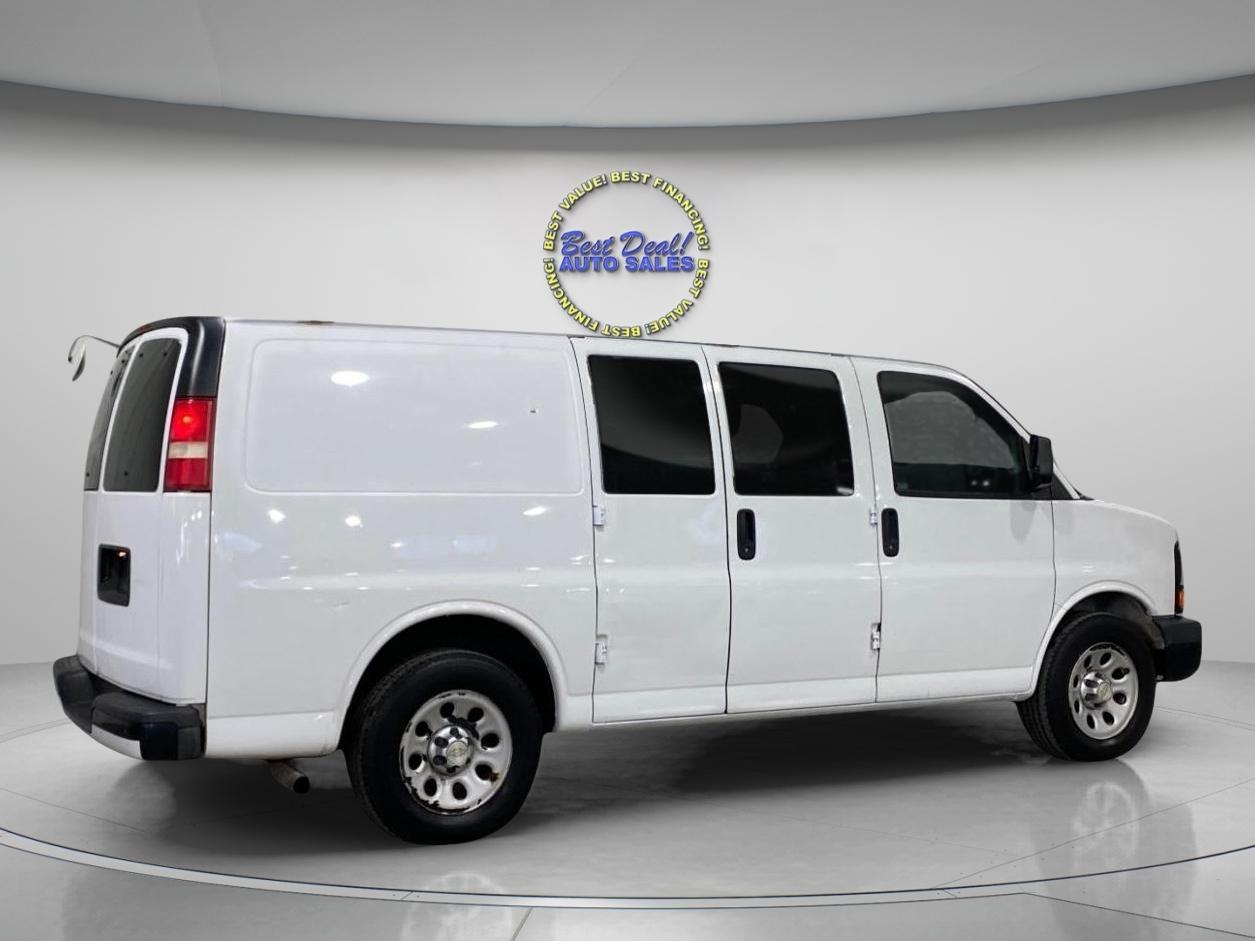 Chevrolet Express 1500 Cargo 2011