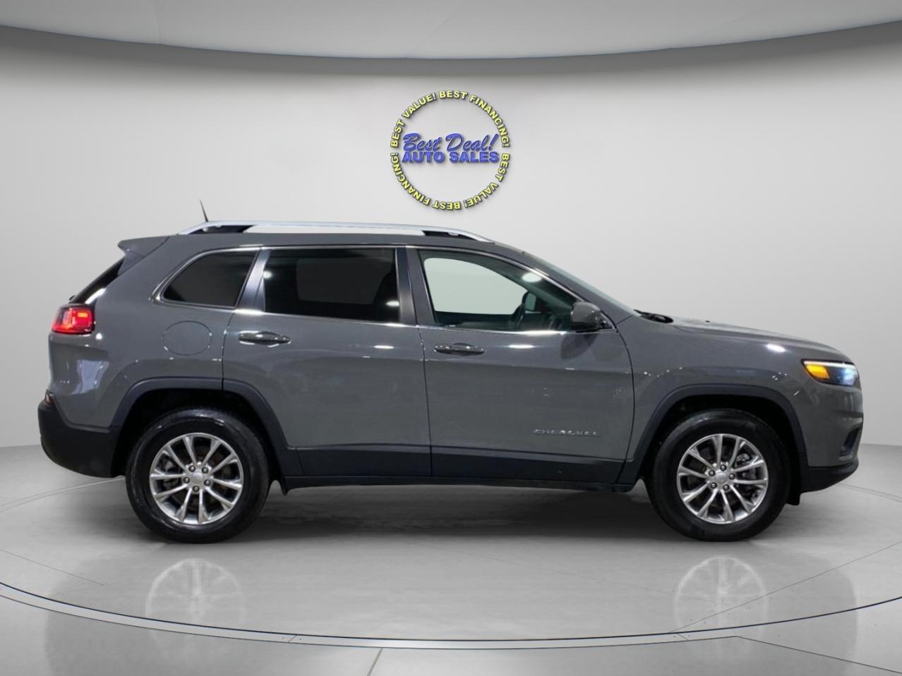 2021 Jeep Cherokee Latitude Lux - Photo 6