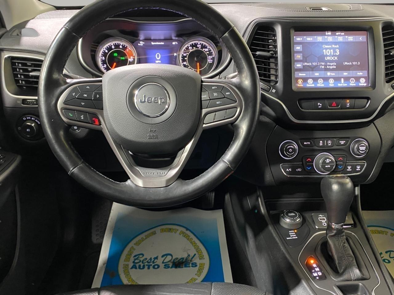 2021 Jeep Cherokee Latitude Lux - Photo 12