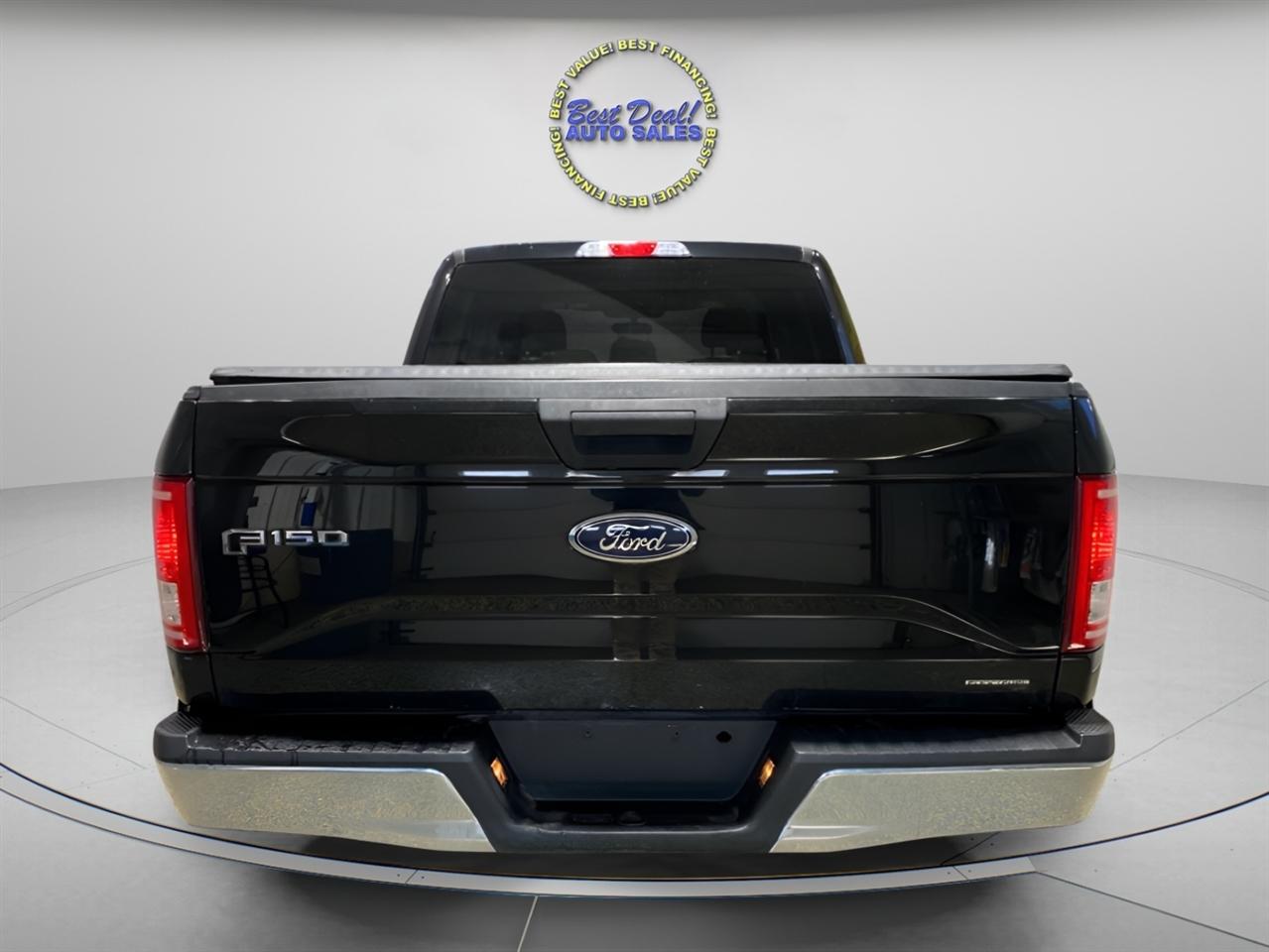 Ford F-150 XLT SuperCrew 5.5-ft. Bed 4WD 2015