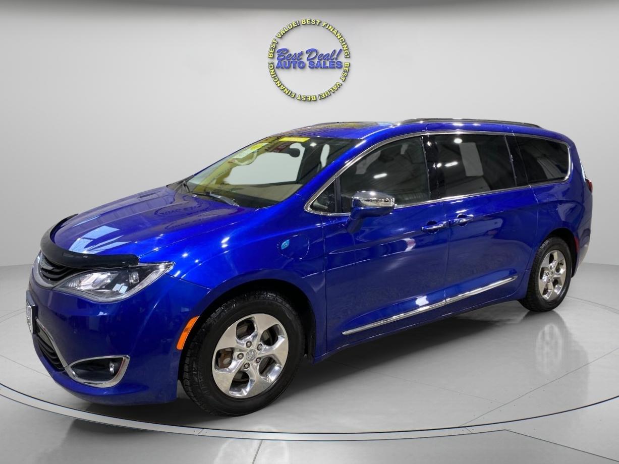 2018 Chrysler Pacifica Hybrid Limited
