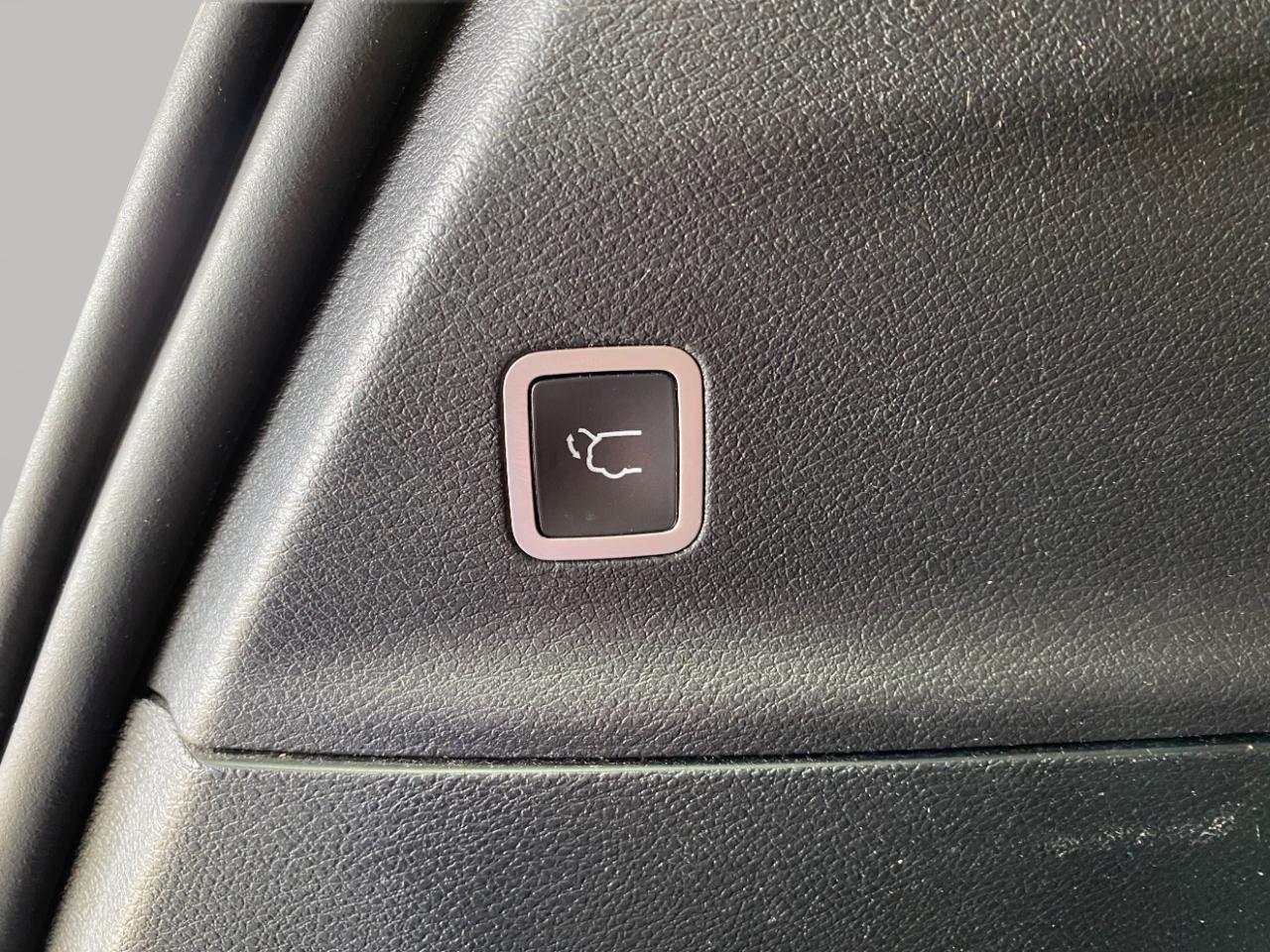 Chrysler Pacifica Hybrid Limited 2018