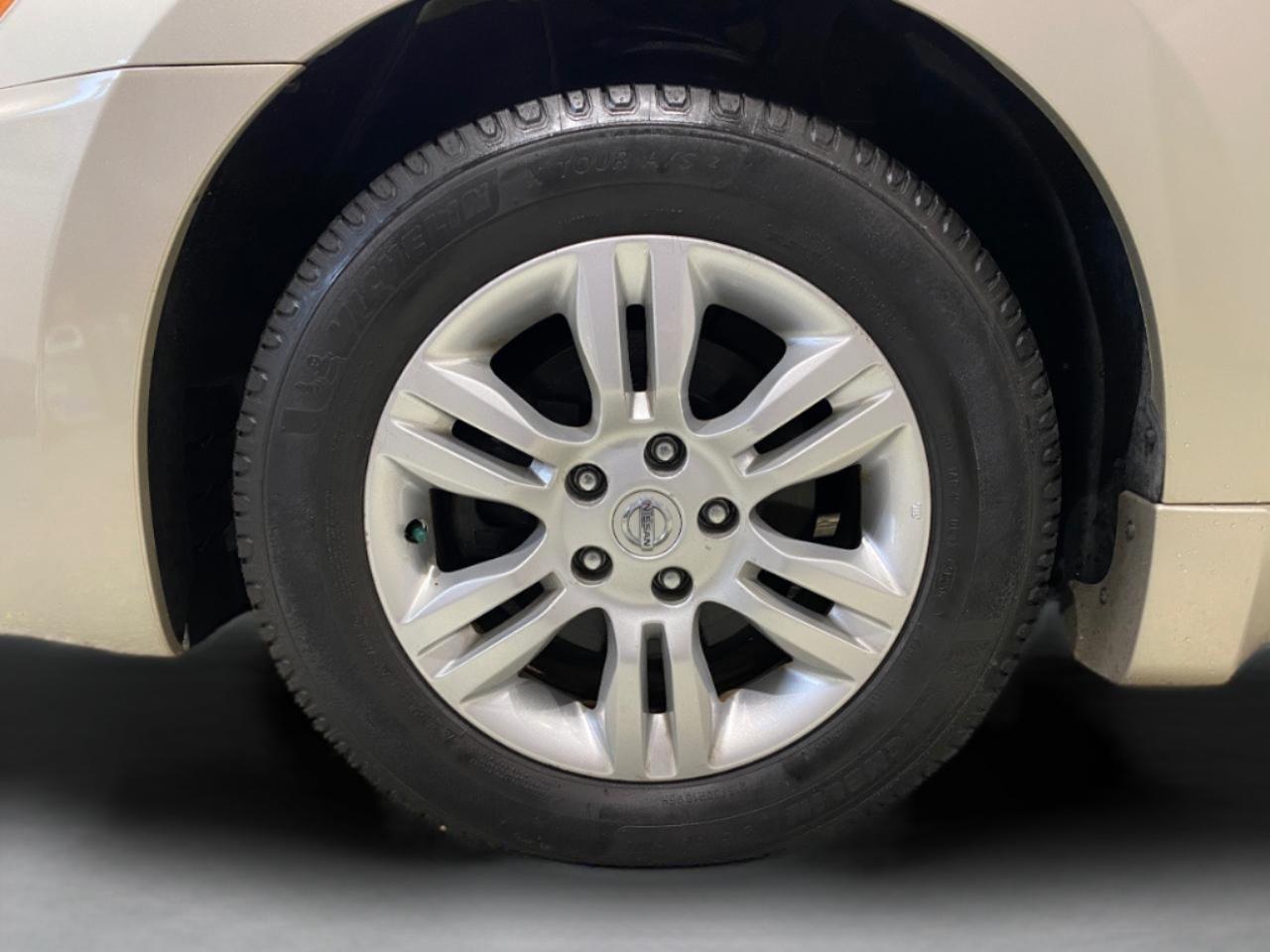 Nissan Altima 2.5 SL AWD 2010