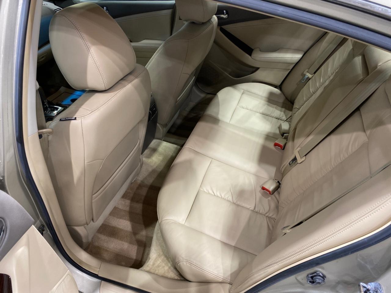 Nissan Altima 2.5 SL AWD 2010