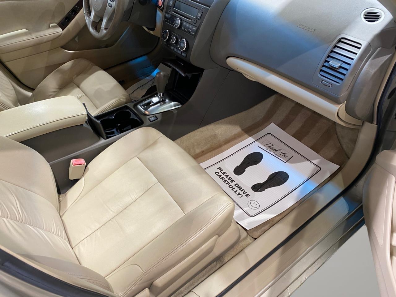 Nissan Altima 2.5 SL AWD 2010