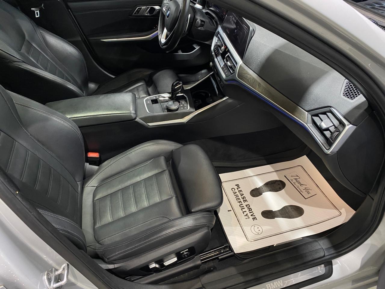 BMW 3-Series 330i xDrive 2020