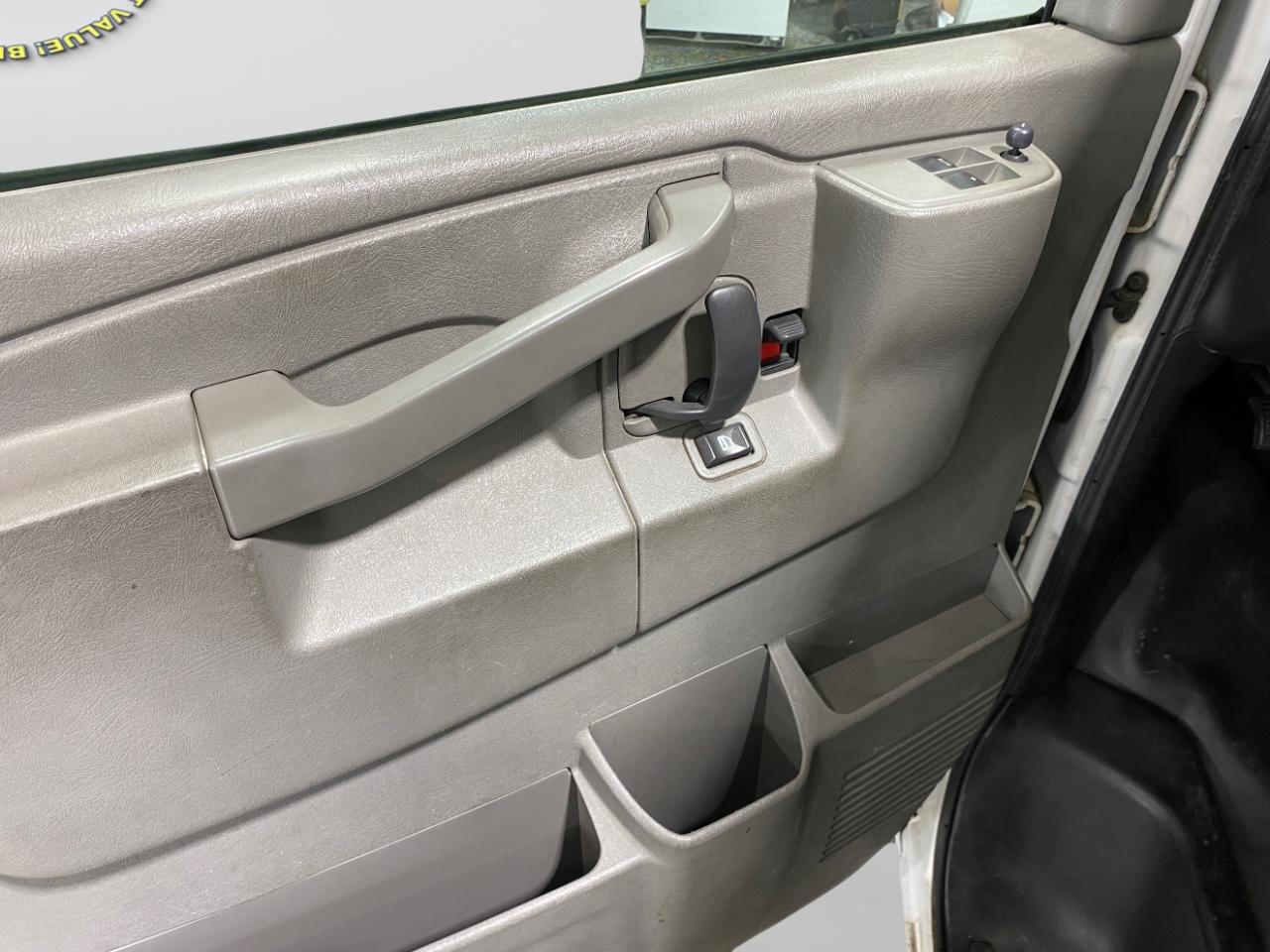 Chevrolet Express 3500 Cargo Extended 2016