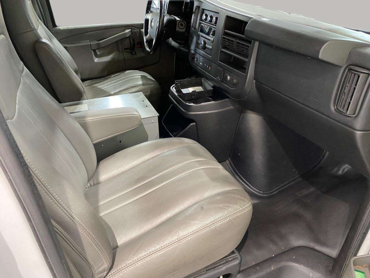 Chevrolet Express 3500 Cargo Extended 2016