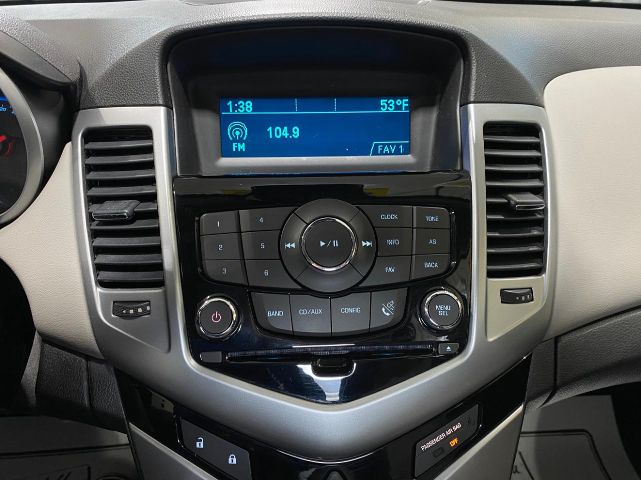 Chevrolet Cruze LS Auto 2014