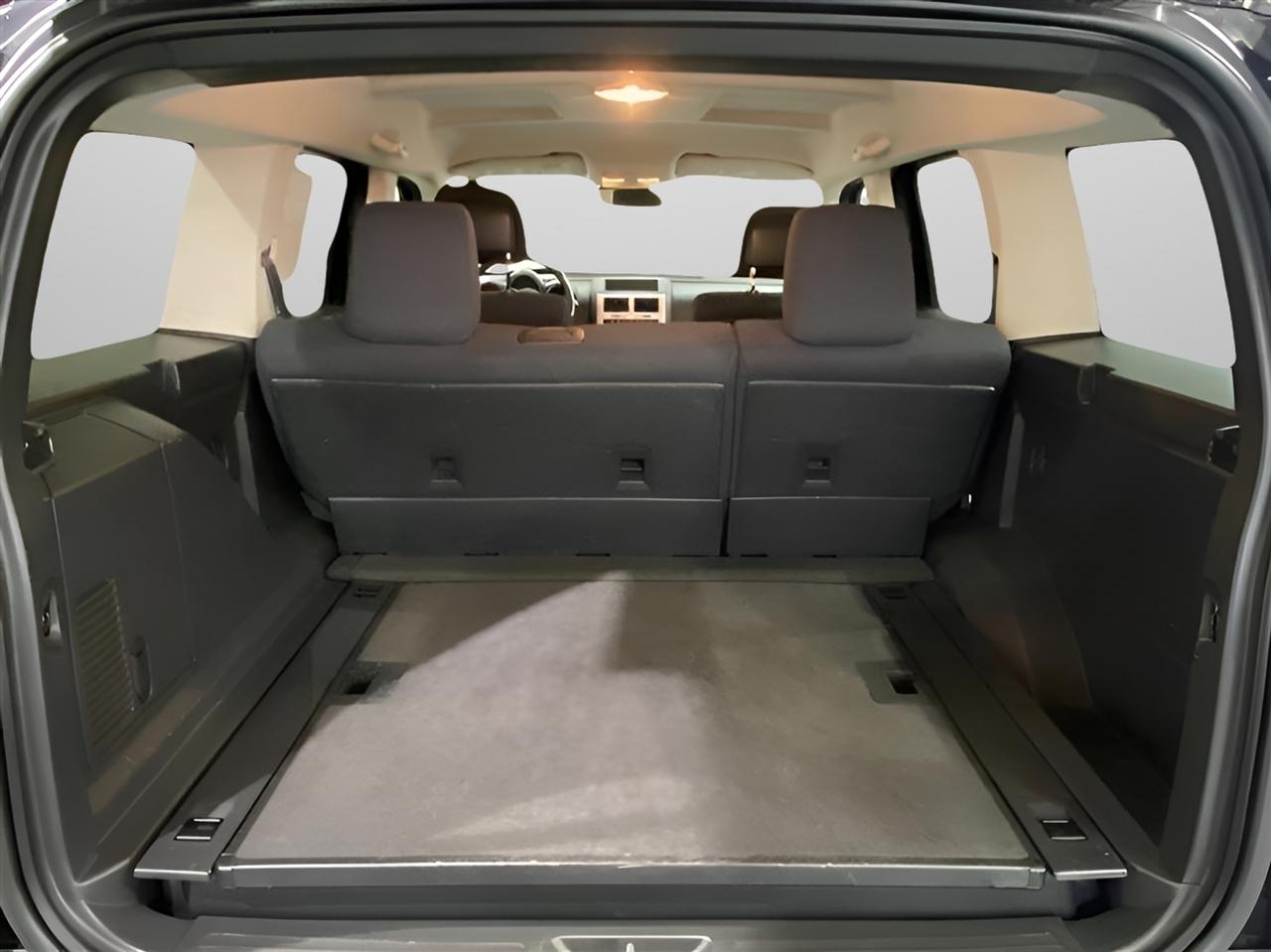 Dodge Nitro SXT 4WD 2010