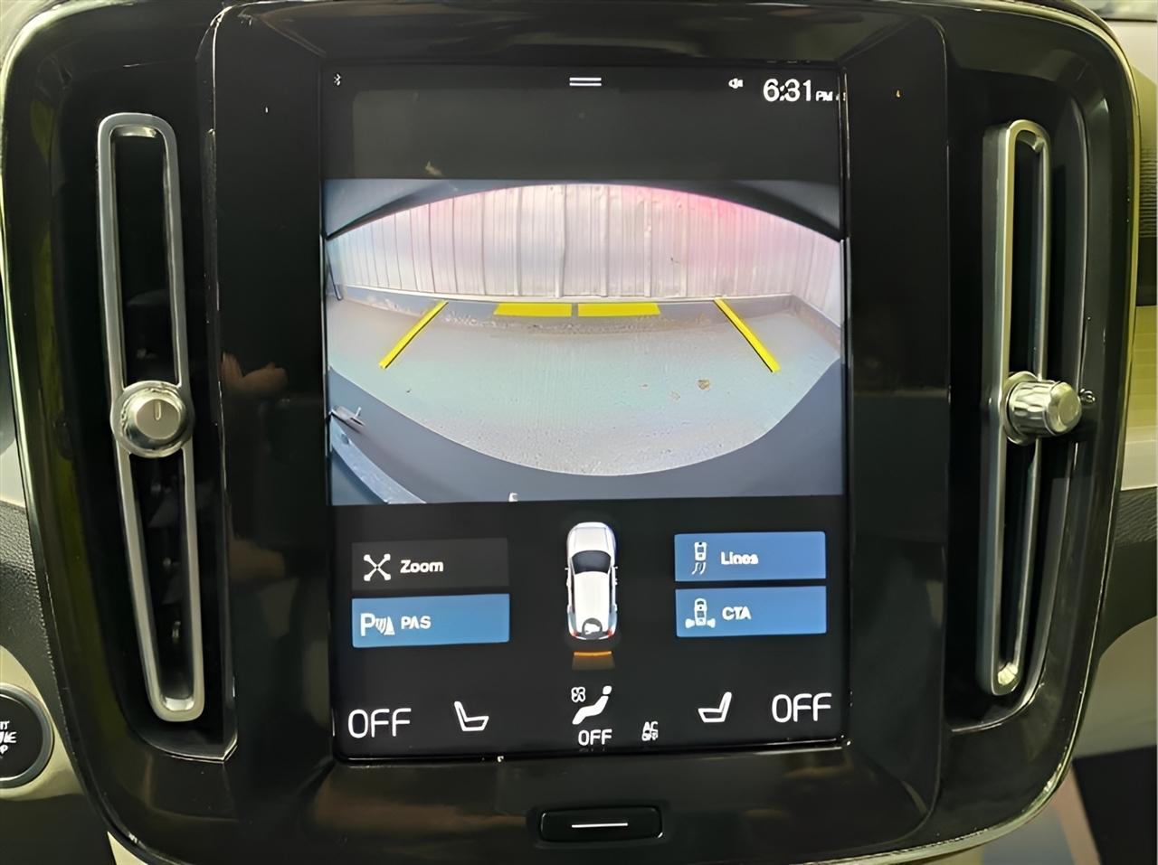 Volvo XC40 T5 Momentum AWD 2022