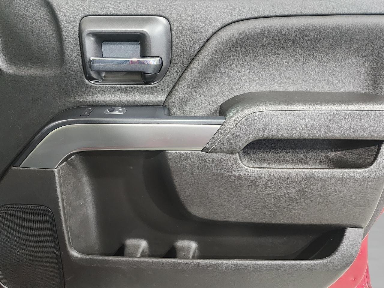 Chevrolet Silverado 1500  2018