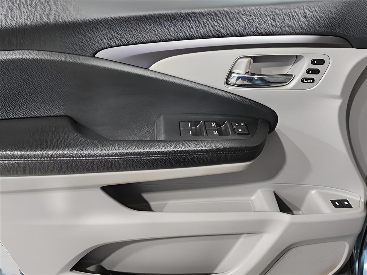 2022 Honda Pilot SE - Photo 11