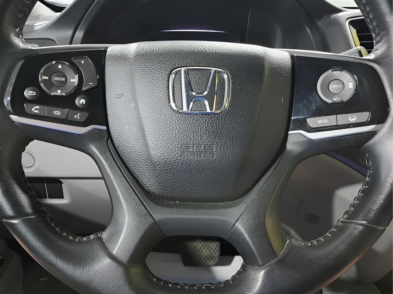 2022 Honda Pilot SE - Photo 18