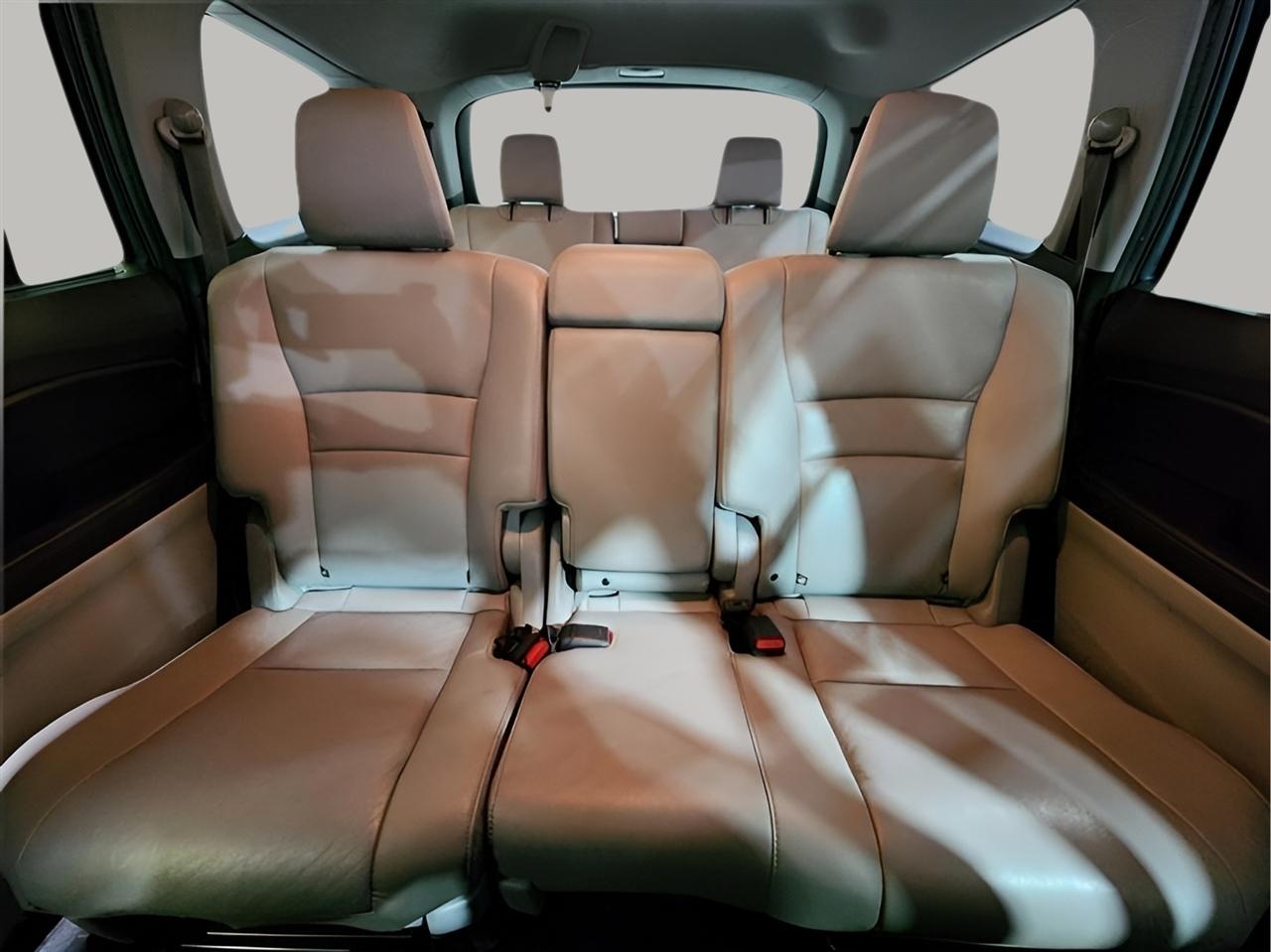 2022 Honda Pilot SE - Photo 29
