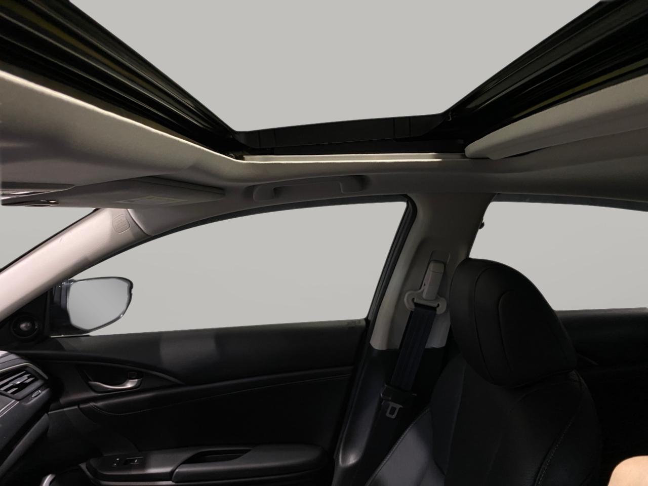 Honda Insight Touring 2020