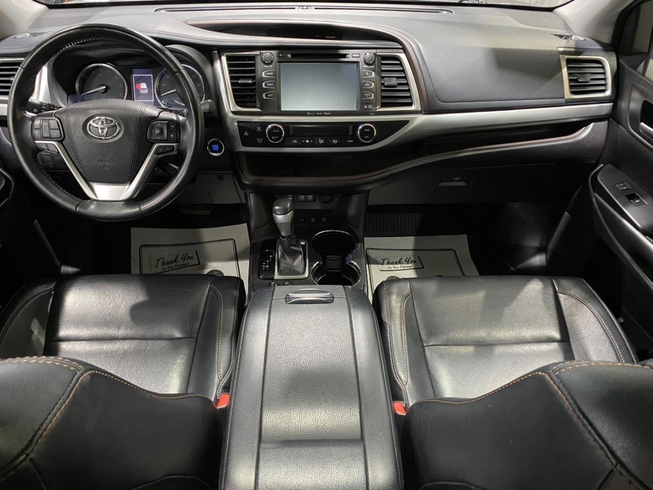 Toyota Highlander XLE AWD V6 2018