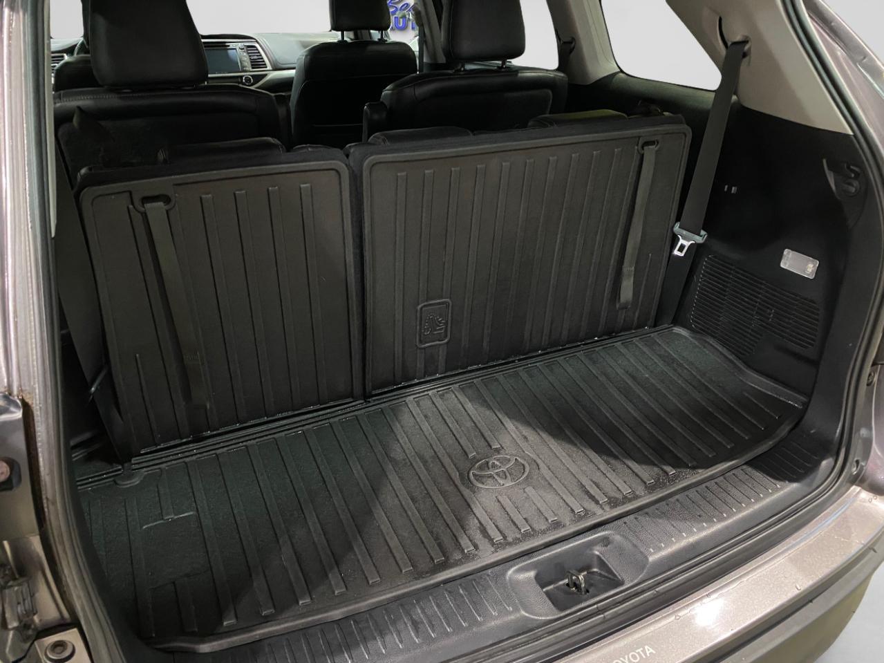 Toyota Highlander XLE AWD V6 2018