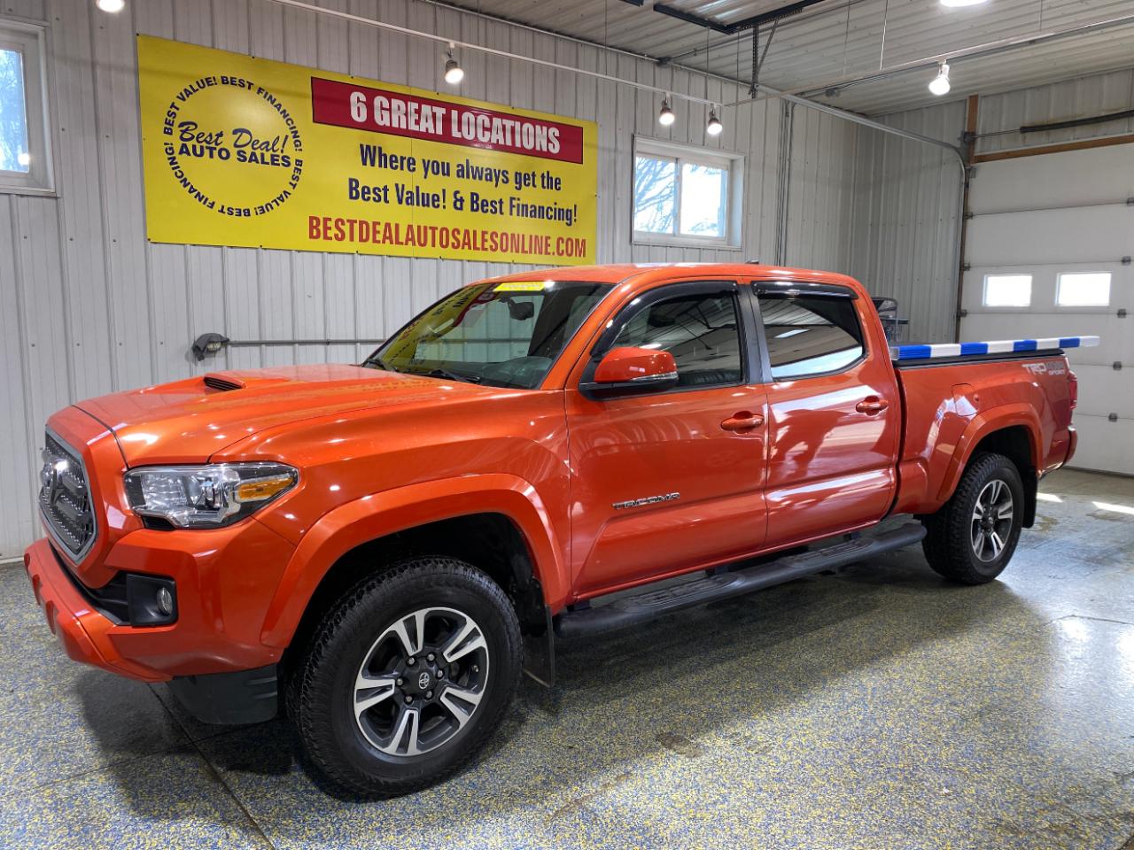 2017 Toyota Tacoma TRD Sport Double Cab Super 6ft Bed V6 4WD
