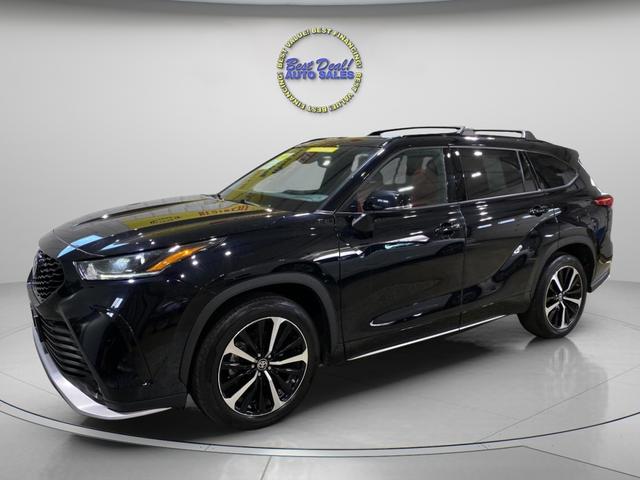 2022 Toyota Highlander XSE AWD